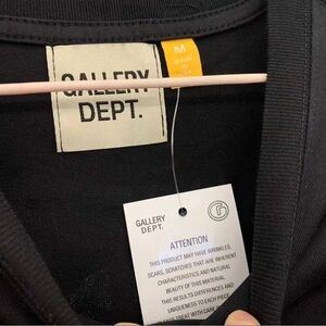 Gallery dept T-shirt size M